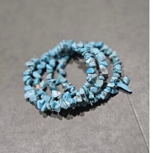 Boutique Turquoise Stone Chip Beaded Wrap Bracelet – Triple Row Magic